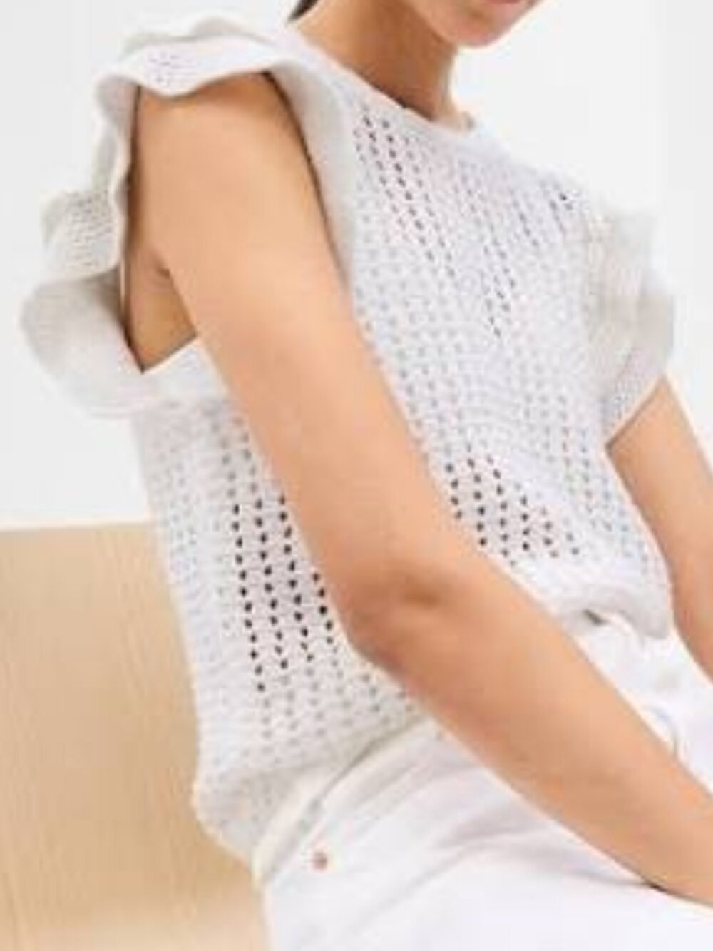 Gap Ruffle Flutter Sleeve Crochet Sweater Top - Womens XL
